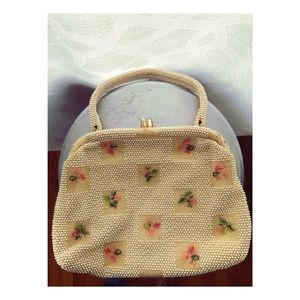 Perfect condition 1950s Lumured Beaded Purse